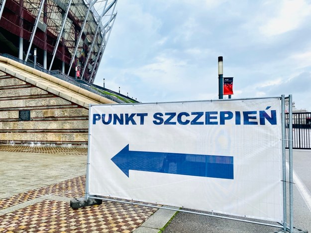 Punkt szczepień na Stadionie Narodowym /Karolina Bereza /RMF FM