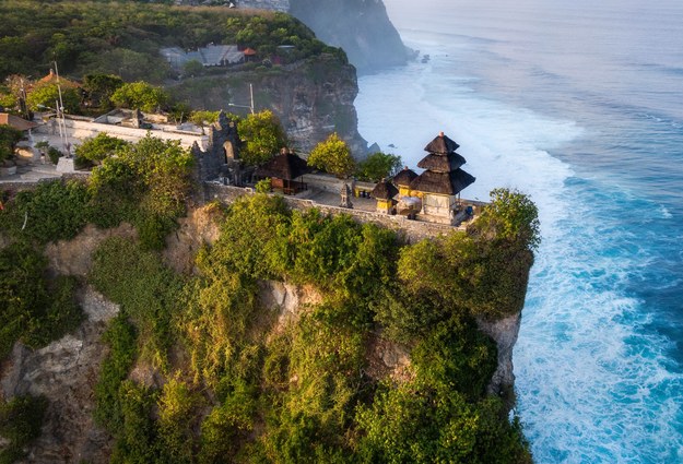 Pura Luhur na wyspie Bali - miejsce tragedii 22-letniego turysty /Shutterstock