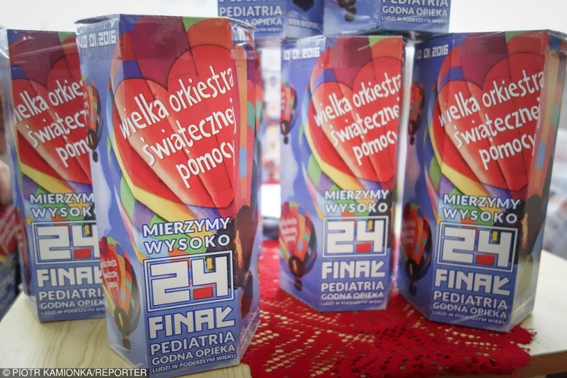 Puszki 24. finału WOŚP /Piotr Kamionka /Reporter