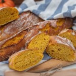 Puszyste bagietki do zup i gulaszów. Robi się je wyjątkowo prosto