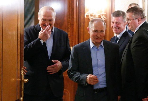 Putin i Łukaszenka rozmawiali telefonicznie, planowane spotkanie w Moskwie /ALEXANDER ZEMLIANICHENKO /POOL /PAP/EPA