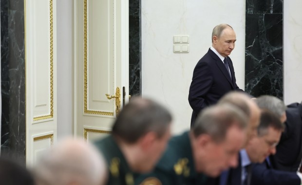 Putin mianuje specjalistę od "mięsnych szturmów"