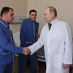 Putin odwiedził rosyjskich żołnierzy w szpitalu. Ruszyły spekulacje