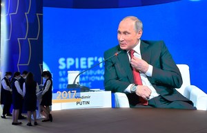 Putin: Próby zdławienia rosyjskiej gospodarki się nie powiodły