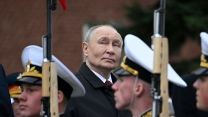 Putin proponuje Schroedera jako negocjatora pokoju. Niemcy mówią "nie"