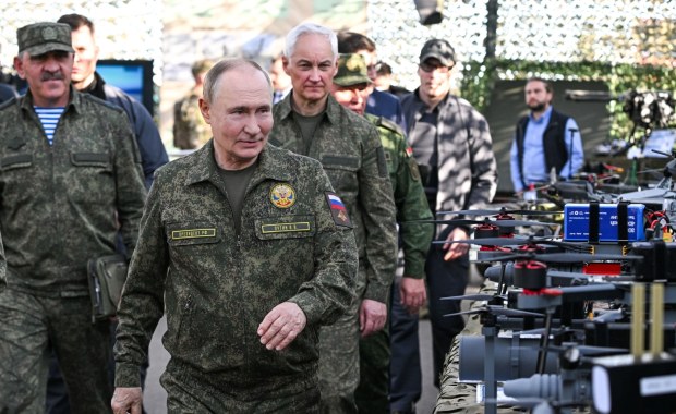 Putin przyjechał na Zapad. Łukaszenka o głowicach jądrowych