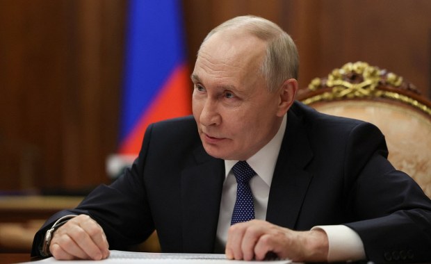 Putin przyjmie szefa MSZ Węgier. "Oczywiście o tym porozmawiamy"