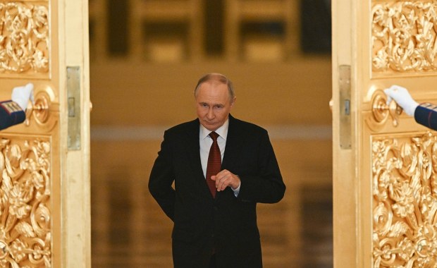 Putin sięga do kieszeni oligarchów, podnosi podatki. Wojna kosztuje coraz więcej