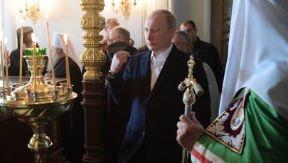 Putin spotka się z Macronem w Moskwie? "Kontakty będą na pewno"