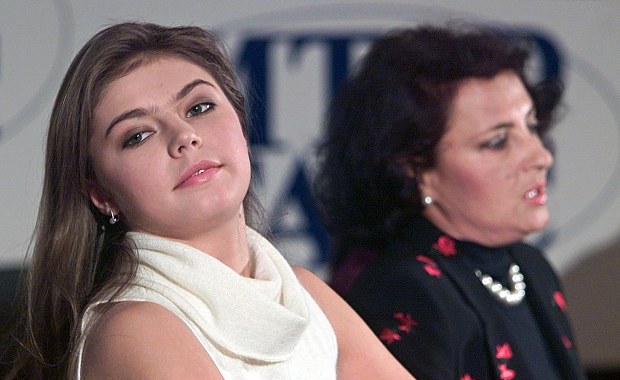 Putin ukrył w Szwajcarii kochankę i 4 dzieci? Berno zaprzecza