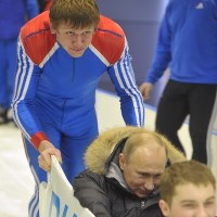 Putin w bobsleju