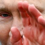 Feliks Dzierżyński Putin wskrzesza "Żelaznego Feliksa". Dekret podpisany, pomnik wraca na Łubiankę