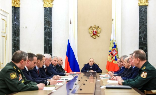 Putin wydał polecenia. Rosja i USA na progu nowej ery wyścigu nuklearnego