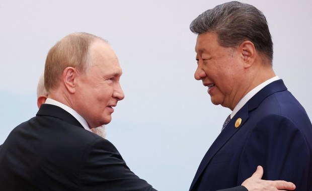 Putin zaniepokojony duetem USA-Chiny. Xi zdradzi mu detale rozmowy z Trumpem?