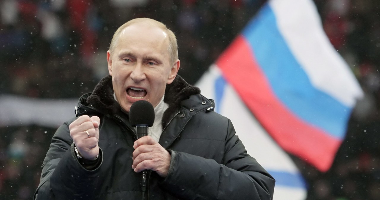 Putin zbiera "swoich", szykuje się do walki o trzecią kadencję
