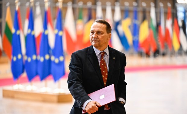 Putina to nie odstraszy, ale... Sikorski o "legionie europejskim"