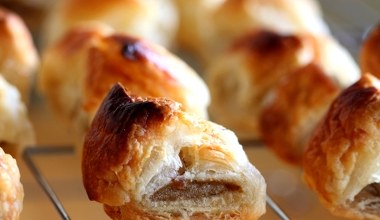 Pyszne paszteciki do barszczu na Boże narodzenie. Ich sekretem jest farsz 