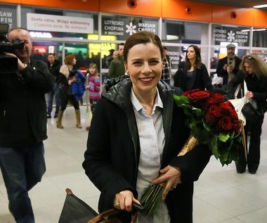 Pytana, czy podczas pobytu w Los Angeles dostała jakieś propozycje grania w filmach w Ameryce, Kulesza tłumaczyła, że satysfakcjonuje ją praca w Polsce. - Chcecie mnie wygonić, czy co? Mnie jest tu bardzo dobrze. Mam bardzo fajny materiał do grania. Granie tam ról takich, jakie mogłabym grać, lub stewardess - że przychodzę i mówię "tea or coffee?", nie sądzę, żeby mnie satysfakcjonowało. Więc myślę, że na razie zostanę tutaj - mówiła - fot. Paweł Supernak