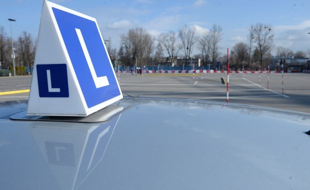 Pytania z błędami na egzaminie na prawo jazdy. Będzie kontrola 