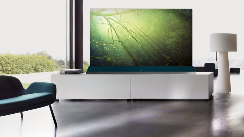 QLED TV X8 /materiały prasowe