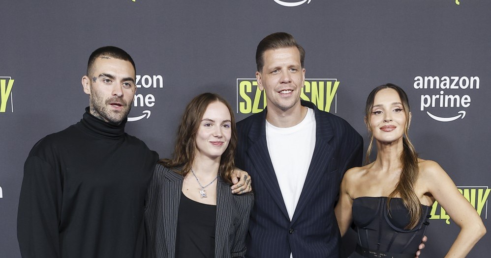 Quebonafide, Martyna Byczkowska, Wojciech Szczęsny i Marina Łuczenko-Szczęsna /Paweł Wrzecion /AKPA