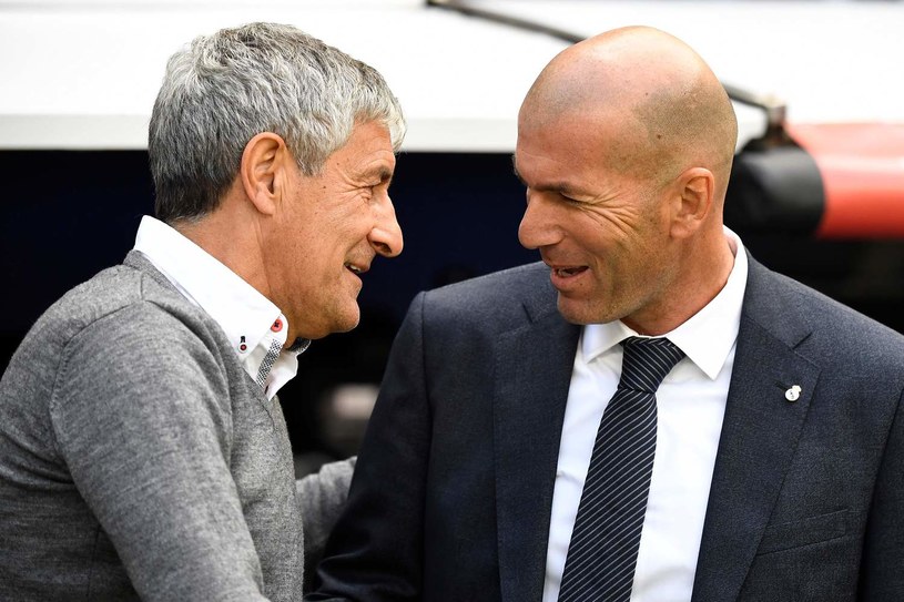Quiquie Setien (z lewej) i Zinedine Zidane /AFP