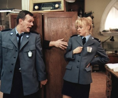 Quiz: Jak dobrze znasz kultowe polskie seriale z lat 90.? Sprawdź się!