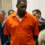 R. Kelly usłyszał drugi wyrok. Ile lat wokalista spędzi w więzieniu?