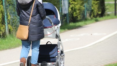 Rachunek od państwa: Każdy Polak płaci na 500 Plus 448 zł rocznie 