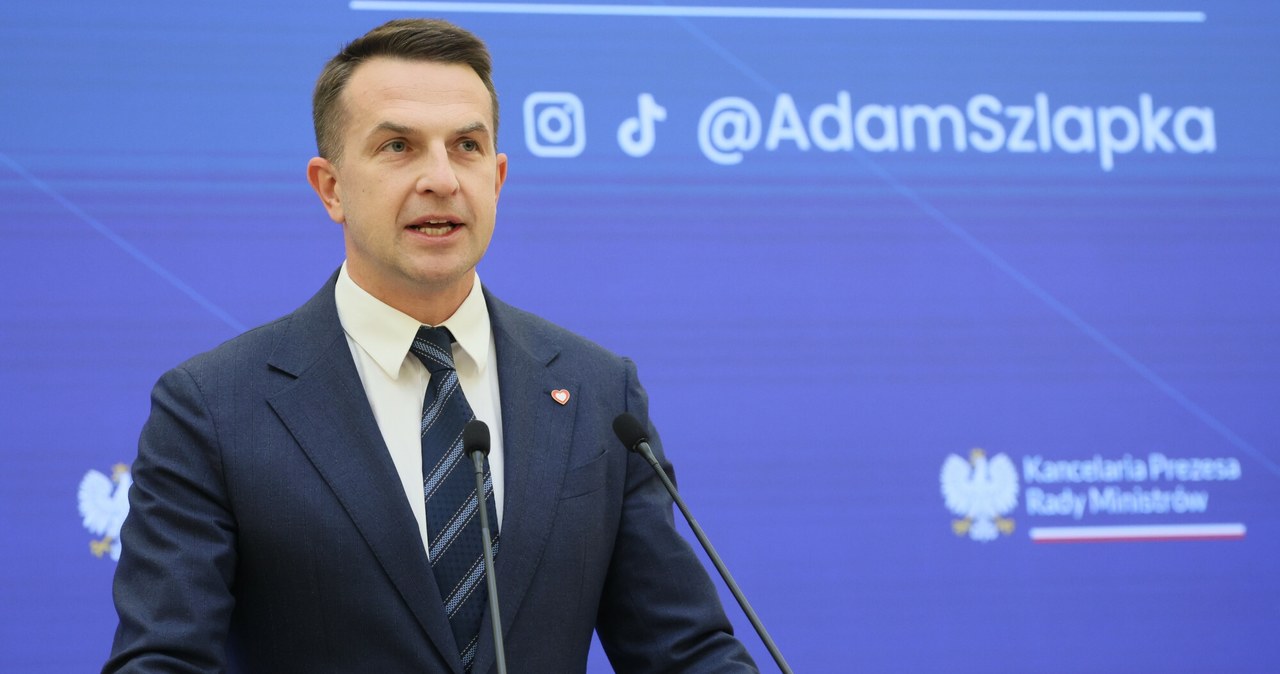 Rada Ministrów przyjęła projekt wliczający do stażu pracy m.in umowy cywilnoprawne /Pawel Wodzynski/East News /East News