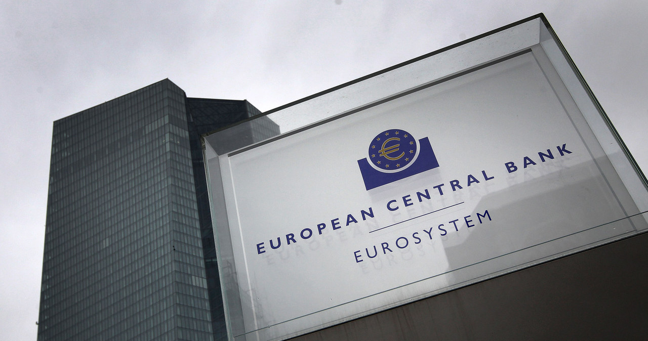 Rada Prezesów EBC zdecydowała o wysokości stóp procentowych dla strefy euro /AFP