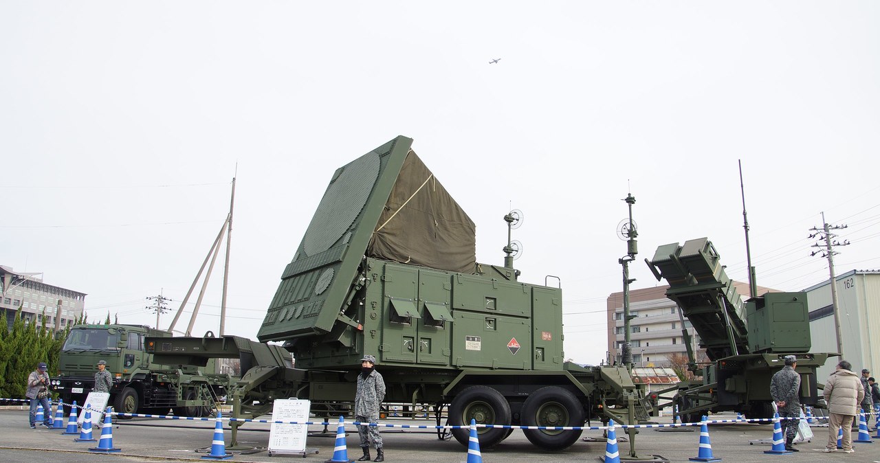 Radar systemu Patriot wyróżnia się połączeniem funkcji nadzoru, śledzenia i zwalczania w jednym urządzeniu /Wikimedia