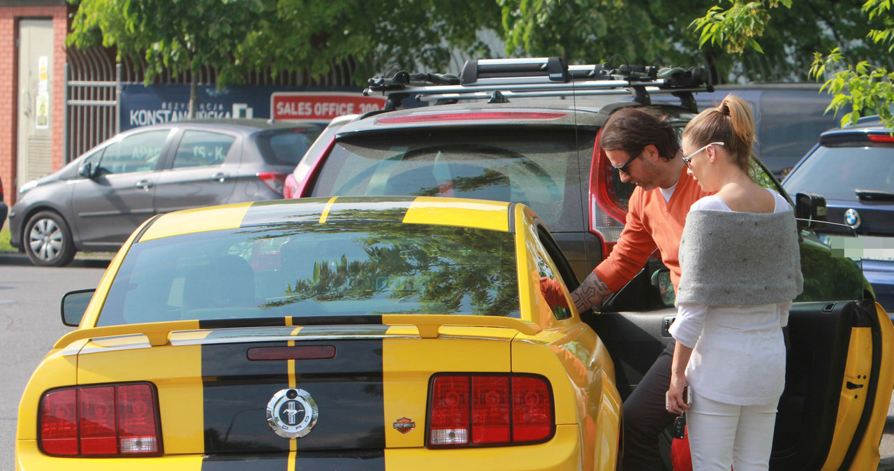 Radek Majdan, mustang i Małgosia Rozenek /Foto IP