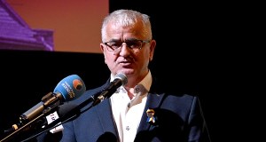 <span class="extra">RADIO RMF24</span>Związek Ukraińców w Polsce nie popiera decyzji o odebraniu orderu Zełenskiemu