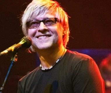 Radiowcy nie chcieli grać tego hitu lat 90. Jak "Ona jest ze snu" stała się klasykiem polskiego rocka?