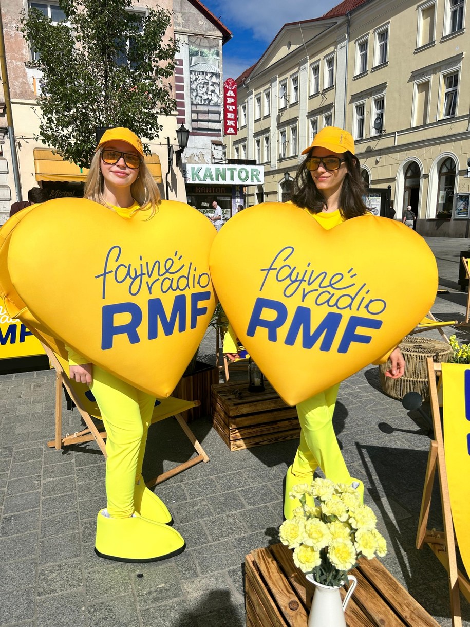 Radiowe serduszka /Karina Kąsek /RMF FM