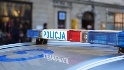 Radiowóz rozbity w centrum Krakowa. Dwoje policjantów w szpitalu  