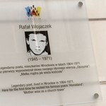 Radna PiS oburzona promowaniem poety Rafała Wojaczka