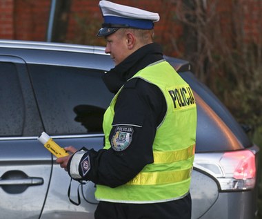 Radny PiS po pijanemu potrącił na przejściu kobietę. Kary nie poniesie