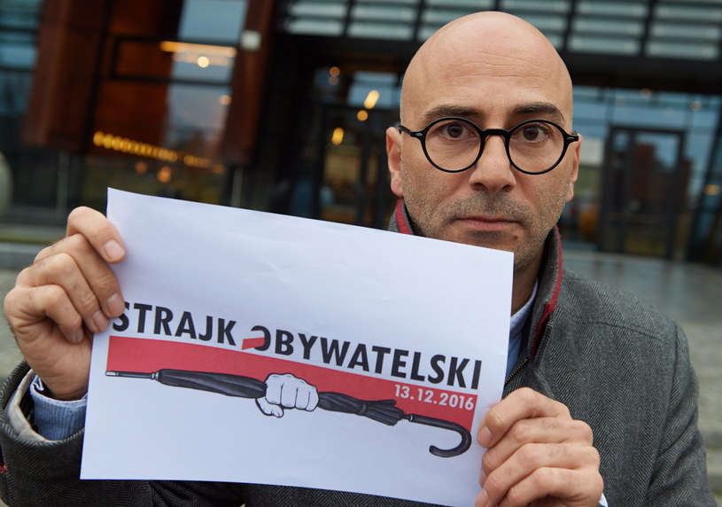 Radomir Szumełda /Adam Warżawa /PAP