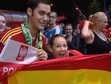 Radość hiszpańskich fanów w warszawskiej Strefie Kibica