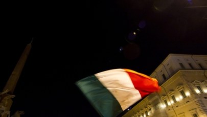 Radość na ulicach Rzymu po ustąpieniu Berlusconiego