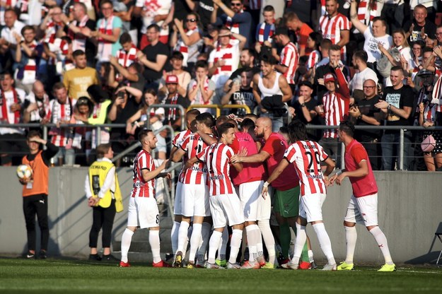 Radość piłkarzy Cracovii po strzeleniu gola przez Rafaela Lopesa podczas rewanżowego meczu 1. rundy eliminacyjnej Ligi Europy z FC DAC 1904 Dunajska Streda /PAP