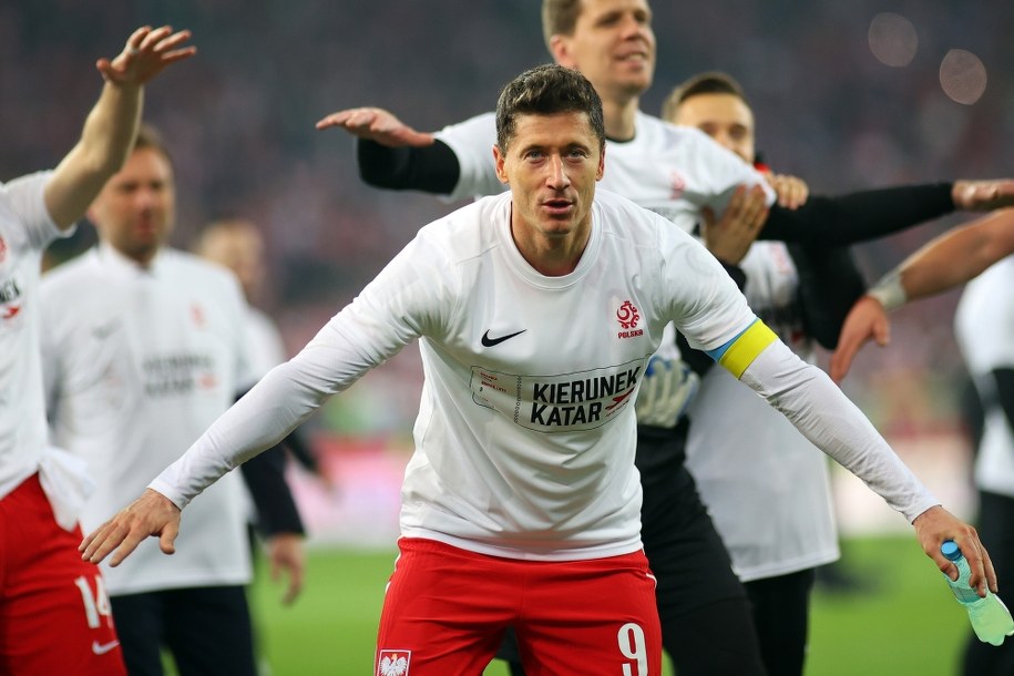 Radość piłkarzy reprezentacji Polski po zwycięstwie w finałowym meczu barażowym o awans do piłkarskich mistrzostw świata /	Łukasz Gągulski /PAP