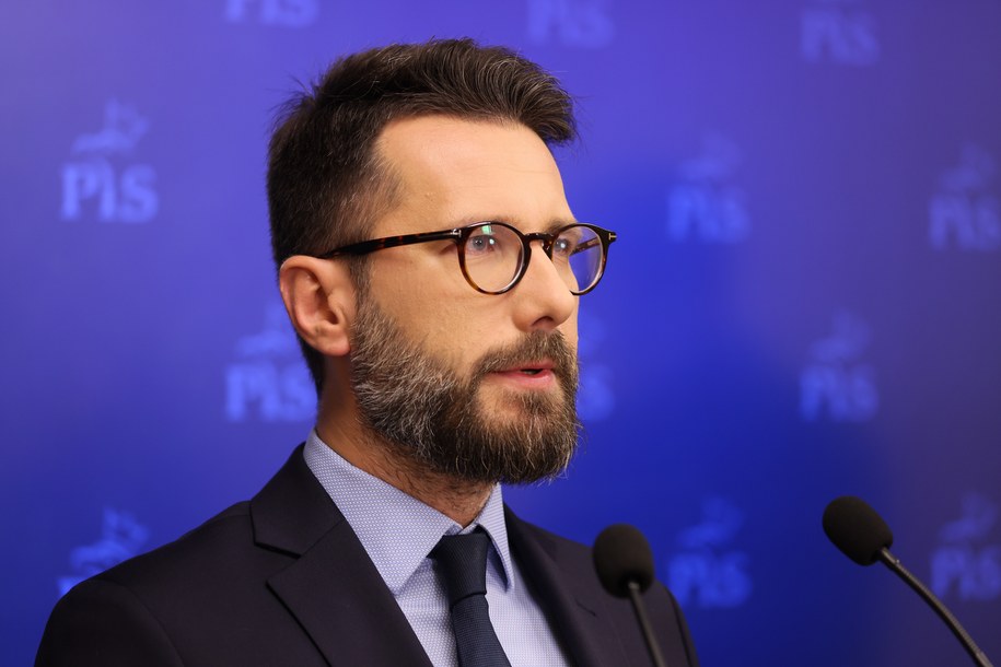 Radosław Fogiel / 	Leszek Szymański    /PAP