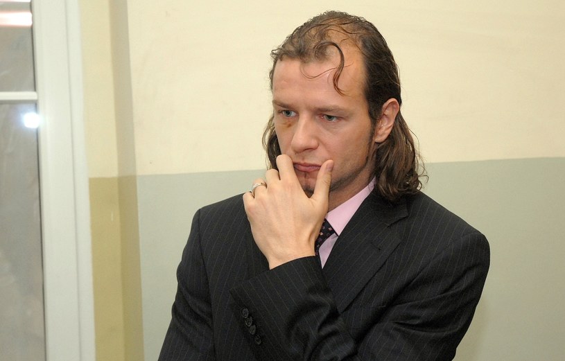 Radosław Majdan podczas procesu w sprawie pobicia dziennikarza "Faktu", 2007 r. /Agencja FORUM