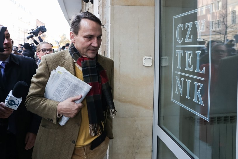 Radosław Sikorski domaga się zmiany przywództwa w PO /Tomasz Adamowicz /Agencja FORUM