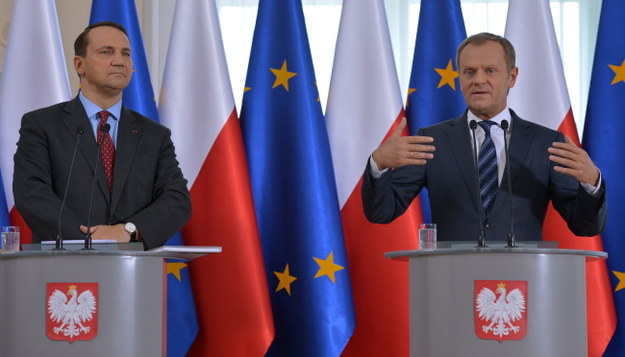 Radosław Sikorski i Donald Tusk /Radek Pietruszka /PAP