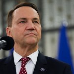 Radosław Sikorski podsumowuje exposé w... Robloxie. Jak do tego doszło?