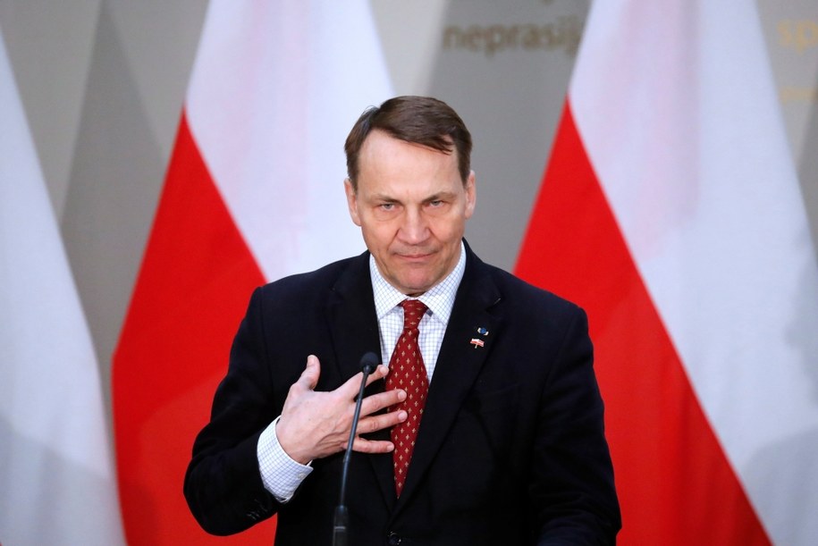 Radosław Sikorski w Rydze /TOMS KALNINS  /PAP/EPA